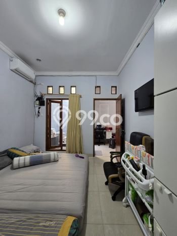 Dijual Rumah 4 Kamar Lokasi Ideal Nyaman dan Strategis di Duren Sawit Dijual Rumah 4 Kamar Lokasi Ideal Nyaman dan Strategis di Duren Sawit