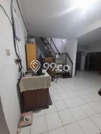 Siap Huni Rumah Mewah 4 Kamar di Kemayoran Dekat ke Mana Pun Siap Huni Rumah Mewah 4 Kamar di Kemayoran Dekat ke Mana Pun