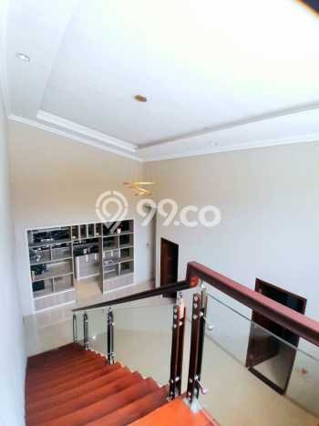 Dijual Rumah Strategis Bagus Punya 5 KT di Jatisampurna Bekasi SHM Dijual Rumah Strategis Bagus Punya 5 KT di Jatisampurna Bekasi SHM