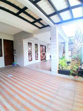 Dijual Rumah Strategis Bagus Punya 5 KT di Jatisampurna Bekasi SHM Dijual Rumah Strategis Bagus Punya 5 KT di Jatisampurna Bekasi SHM