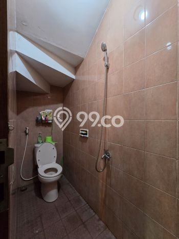 Dijual Rumah 4 Kamar Lokasi Ideal Nyaman dan Strategis di Duren Sawit Dijual Rumah 4 Kamar Lokasi Ideal Nyaman dan Strategis di Duren Sawit