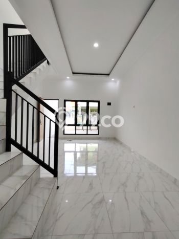 Hunian Nyaman Asri 3 KT Siap Huni di Lubang Buaya Jakarta Timur Hunian Nyaman Asri 3 KT Siap Huni di Lubang Buaya Jakarta Timur