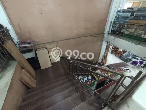 Ruko Disewa di Bekasi dengan LB 1600m2 Area Komersial Ramai Ruko Disewa di Bekasi dengan LB 1600m2 Area Komersial Ramai
