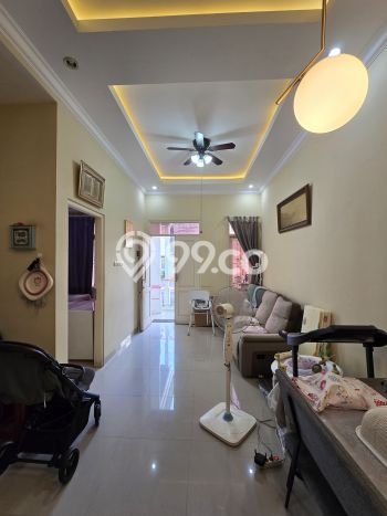 Dijual Hunian Rumah Terawat 3 Kamar di Klender, Jakarta Timur Dijual Hunian Rumah Terawat 3 Kamar di Klender, Jakarta Timur