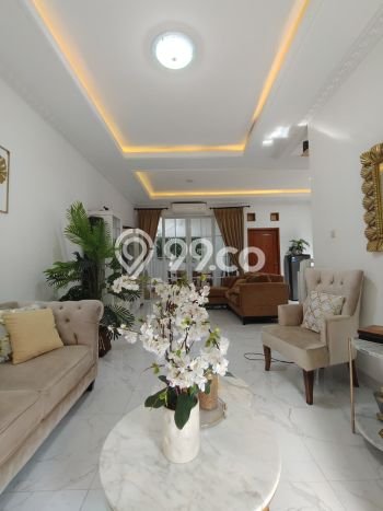 Rumah Luxury Modern Tanpa Renovasi di Condet Jakarta Timur Rumah Luxury Modern Tanpa Renovasi di Condet Jakarta Timur