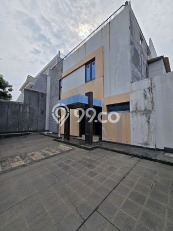 Kantor Dijual di Jakarta Timur LT 298m2 & LB 485m2 Lokasi Terbaik! Kantor Dijual di Jakarta Timur LT 298m2 & LB 485m2 Lokasi Terbaik!
