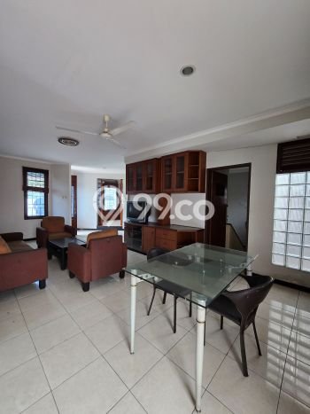 Kantor Dijual di Jakarta Timur LT 298m2 & LB 485m2 Lokasi Terbaik! Kantor Dijual di Jakarta Timur LT 298m2 & LB 485m2 Lokasi Terbaik!