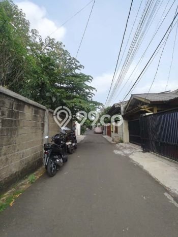 Tanah Dijual Lokasi Strategis di Jakarta Timur dengan Luas 216m2 Tanah Dijual Lokasi Strategis di Jakarta Timur dengan Luas 216m2