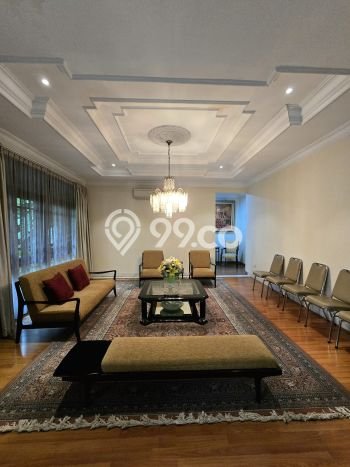 Dijual Rumah Mewah Elegan Dengan View Eksklusif di Kayu Putih, Jakarta Timur Dijual Rumah Mewah Elegan Dengan View Eksklusif di Kayu Putih, Jakarta Timur