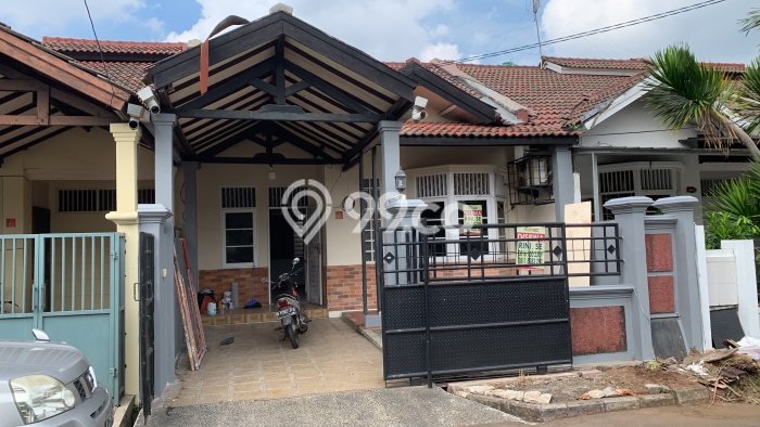 For Sale! Luxury House LT 126m2 Desain Elegan di Sektor 1B-Gading Serpong For Sale! Luxury House LT 126m2 Desain Elegan di Sektor 1B-Gading Serpong