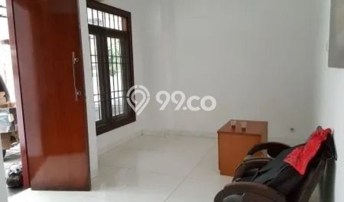 Hunian Idaman dengan Luas Tanah 200m² di Kawasan Elite Srengseng, Jakarta Barat Hunian Idaman dengan Luas Tanah 200m² di Kawasan Elite Srengseng, Jakarta Barat