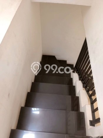 Siap Huni Hunian Elit 4 Kamar di Pesanggrahan Dekat ke Mana Saja Siap Huni Hunian Elit 4 Kamar di Pesanggrahan Dekat ke Mana Saja