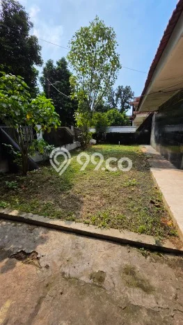 For Sale! Premium House LT 270m2 Desain Elegan di Petukangan For Sale! Premium House LT 270m2 Desain Elegan di Petukangan