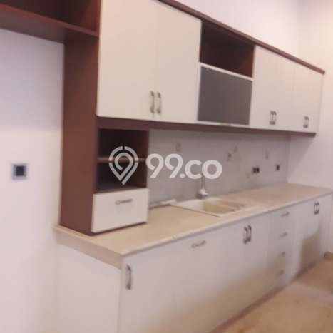 Siap Huni Rumah Mewah 4 Kamar di Kembangan Dekat ke Mana Saja Siap Huni Rumah Mewah 4 Kamar di Kembangan Dekat ke Mana Saja
