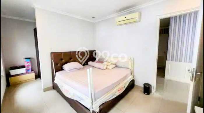 PENAWARAN TERBATAS! Rumah Berkualitas di Kebon Jeruk, Luas 196m2m² Bangunan 210m2m² PENAWARAN TERBATAS! Rumah Berkualitas di Kebon Jeruk, Luas 196m2m² Bangunan 210m2m²