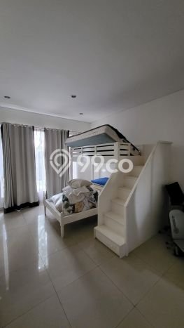 Dijual Rumah Luas Megah Dengan View Cantik di Ulujami, Jakarta Selatan Dijual Rumah Luas Megah Dengan View Cantik di Ulujami, Jakarta Selatan