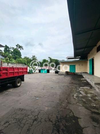 Unit Gudang disewakan di Singosari Malang dengan LT 3912m2 / LB 2000m2 Unit Gudang disewakan di Singosari Malang dengan LT 3912m2 / LB 2000m2