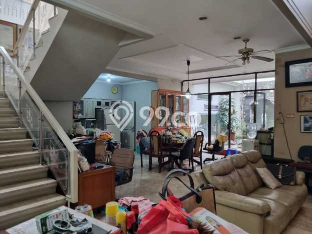 Dijual Rumah Premium dengan Fasilitas Sekitar Lengkap di Karang Tengah, Tangerang Dijual Rumah Premium dengan Fasilitas Sekitar Lengkap di Karang Tengah, Tangerang