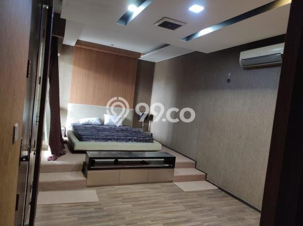 Siap Huni Hunian Elit 5 Kamar di Cipondoh Dekat ke Mana Saja Siap Huni Hunian Elit 5 Kamar di Cipondoh Dekat ke Mana Saja