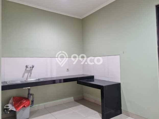 Disewakan! Rumah 3 Kamar Tidur &
2 Kamar Mandi di Green Lake City, Jakarta Barat Disewakan! Rumah 3 Kamar Tidur &
2 Kamar Mandi di Green Lake City, Jakarta Barat