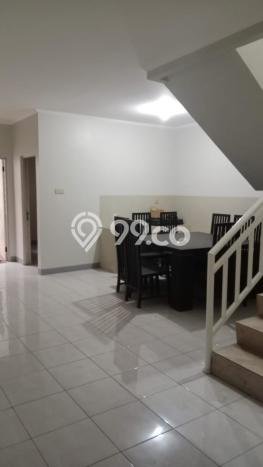 Jual Rumah Favorit Siap Huni LB 200m2 di Karang Tengah, Tangerang Jual Rumah Favorit Siap Huni LB 200m2 di Karang Tengah, Tangerang