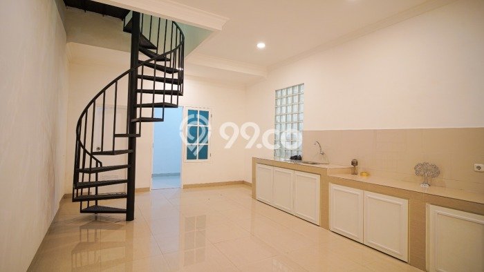 Jual Rumah Mewah Megah Dengan View Eksklusif di Kemang, Jakarta Selatan Jual Rumah Mewah Megah Dengan View Eksklusif di Kemang, Jakarta Selatan
