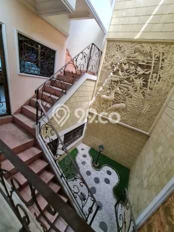 For Sale! Premium House LT 336m2 Desain Modern di Puri Indah For Sale! Premium House LT 336m2 Desain Modern di Puri Indah