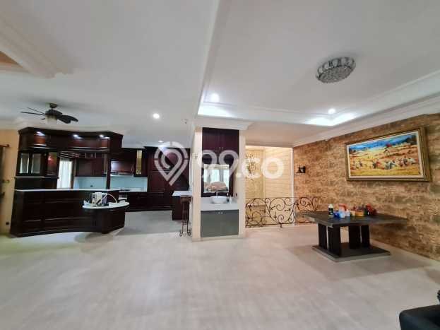 For Sale! Premium House LT 336m2 Desain Modern di Puri Indah For Sale! Premium House LT 336m2 Desain Modern di Puri Indah