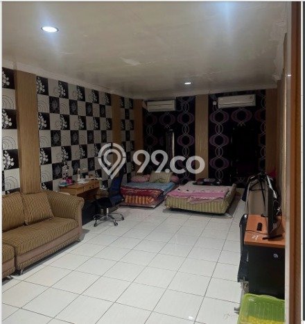 Ruko Dijual di Prime Area Jakarta Barat Luas 176m2 Ruko Dijual di Prime Area Jakarta Barat Luas 176m2