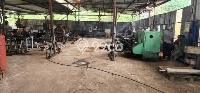 Gudang Dijual di Jakarta Barat LT 1471m2 & LB 800m2 Lokasi Terbaik! Gudang Dijual di Jakarta Barat LT 1471m2 & LB 800m2 Lokasi Terbaik!