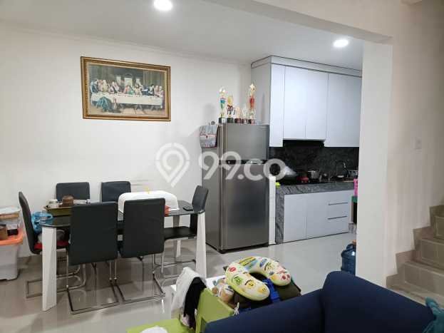 Jual Rumah Luas Megah Dengan View Eksklusif di Gading Serpong, Tangerang Jual Rumah Luas Megah Dengan View Eksklusif di Gading Serpong, Tangerang