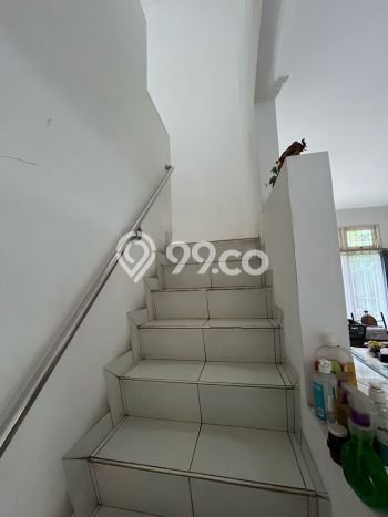 Jual Rumah Luas Megah Dengan View Cantik di Duri Kosambi, Jakarta Barat Jual Rumah Luas Megah Dengan View Cantik di Duri Kosambi, Jakarta Barat
