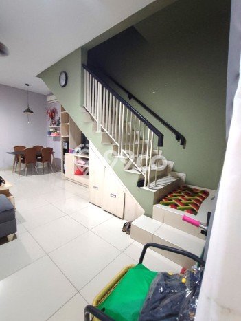Sewa Rumah Murah di Green Lake City Jakarta Barat Punya 2 KT Sewa Rumah Murah di Green Lake City Jakarta Barat Punya 2 KT