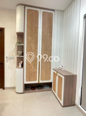 Rumah Luxury Modern Tanpa Renovasi di Green Lake City Jakarta Barat Rumah Luxury Modern Tanpa Renovasi di Green Lake City Jakarta Barat