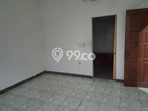 For Sale Hunian Rumah Terawat 5 KT di Semanan, Jakarta Barat For Sale Hunian Rumah Terawat 5 KT di Semanan, Jakarta Barat