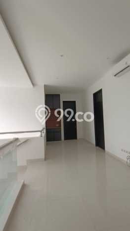 Rumah Mewah LB 328m2 Siap Pakai Desain Elegan di Meruya, Jakarta Barat Rumah Mewah LB 328m2 Siap Pakai Desain Elegan di Meruya, Jakarta Barat