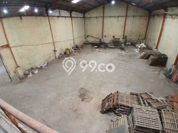 Gudang disewakan lokasi strategis Ciledug Tangerang 1460m2 Gudang disewakan lokasi strategis Ciledug Tangerang 1460m2