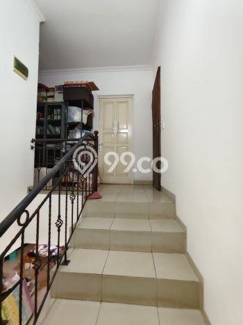 Jual Rumah Luas Elegan Dengan View Eksklusif di Semanan, Jakarta Barat Jual Rumah Luas Elegan Dengan View Eksklusif di Semanan, Jakarta Barat