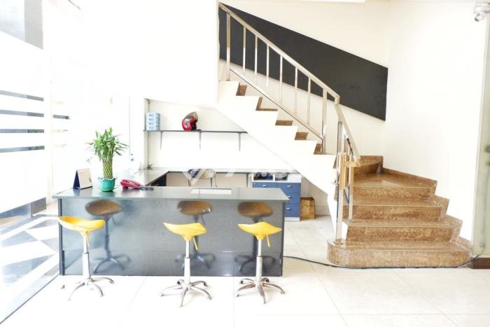 Unit Kantor Dijual di Serpong Utara Tangerang Selatan 1819m2 Unit Kantor Dijual di Serpong Utara Tangerang Selatan 1819m2