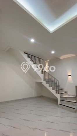 For Sale Hunian Rumah Terawat 3 KT di Green Lake City, Jakarta Barat For Sale Hunian Rumah Terawat 3 KT di Green Lake City, Jakarta Barat