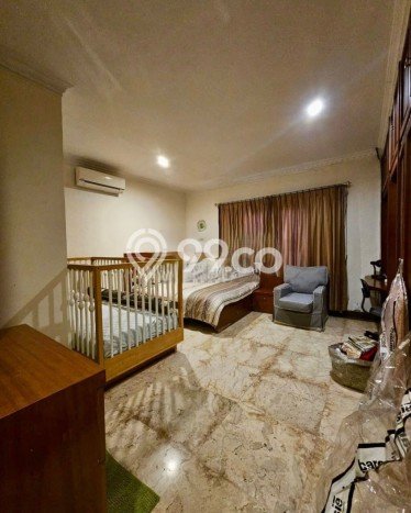 Rumah Mewah Siap Huni LT 257m2 di Kebayoran Baru, Jakarta Selatan Rumah Mewah Siap Huni LT 257m2 di Kebayoran Baru, Jakarta Selatan