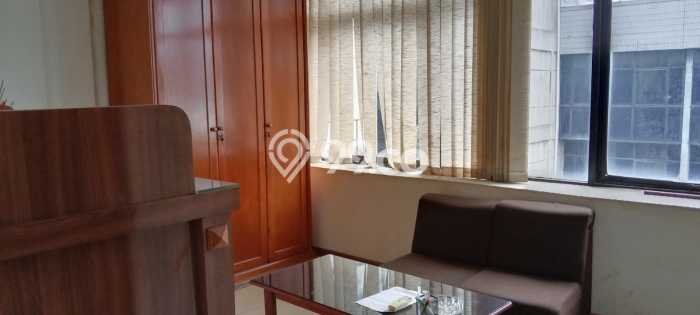 Ruko Dijual di Kebon Jeruk Jakarta Barat dengan LB 241m2 Ruko Dijual di Kebon Jeruk Jakarta Barat dengan LB 241m2