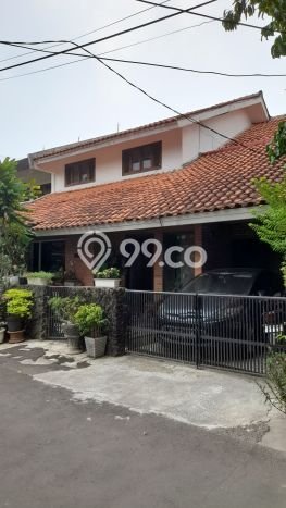 Rumah Eksklusif Dijual LT 160m2 di Ciputat Timur, Tangerang Selatan Rumah Eksklusif Dijual LT 160m2 di Ciputat Timur, Tangerang Selatan