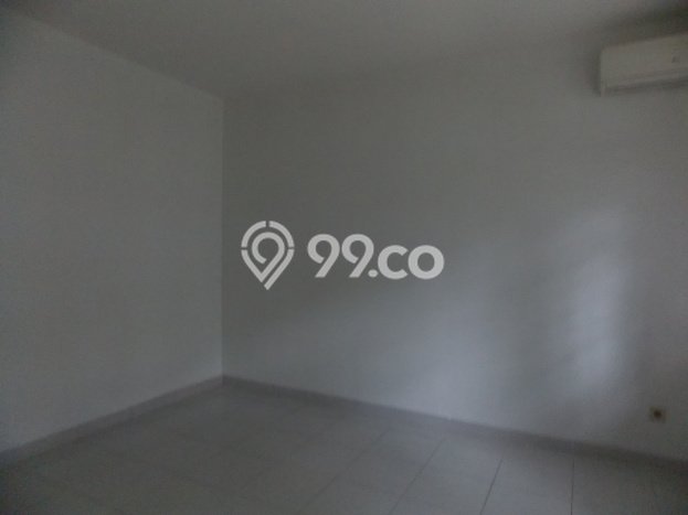 Hunian Elit LB 180m2 Siap Pakai Desain Elegan di Bintaro, Tangerang Selatan Hunian Elit LB 180m2 Siap Pakai Desain Elegan di Bintaro, Tangerang Selatan