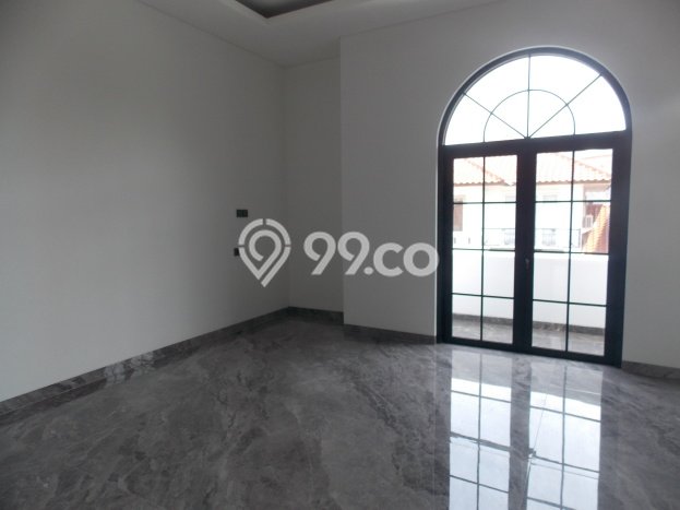 Dijual Rumah Mewah Elegan Dengan View Cantik di Bintaro, Tangerang Selatan Dijual Rumah Mewah Elegan Dengan View Cantik di Bintaro, Tangerang Selatan