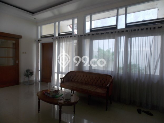Ready to Use! Premium House LT 180m2 Desain Elegan di Bintaro Ready to Use! Premium House LT 180m2 Desain Elegan di Bintaro
