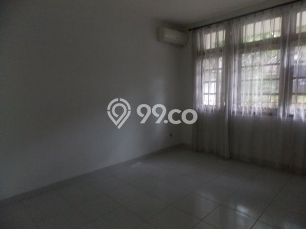 Hunian Elit LB 180m2 Siap Pakai Desain Elegan di Bintaro, Tangerang Selatan Hunian Elit LB 180m2 Siap Pakai Desain Elegan di Bintaro, Tangerang Selatan