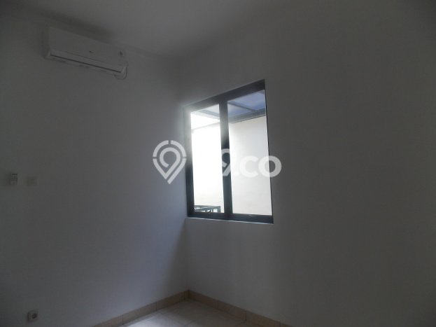 Rumah Kontrakan Tangerang Selatan LT 98m2 LB 110m2 Area Graha Raya Bintaro Rumah Kontrakan Tangerang Selatan LT 98m2 LB 110m2 Area Graha Raya Bintaro