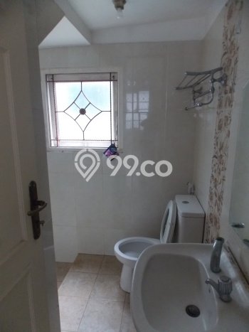 Dijual Rumah Luas Elegan Dengan View Cantik di Sektor 9-Bintaro, Tangerang Selatan Dijual Rumah Luas Elegan Dengan View Cantik di Sektor 9-Bintaro, Tangerang Selatan