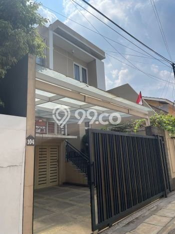 Siap Huni Hunian Elit 4 Kamar di Kebayoran Baru Dekat ke Mana Saja Siap Huni Hunian Elit 4 Kamar di Kebayoran Baru Dekat ke Mana Saja